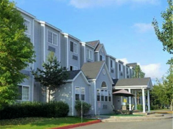 Microtel Inn & Suites by Wyndham Anchorage Airport